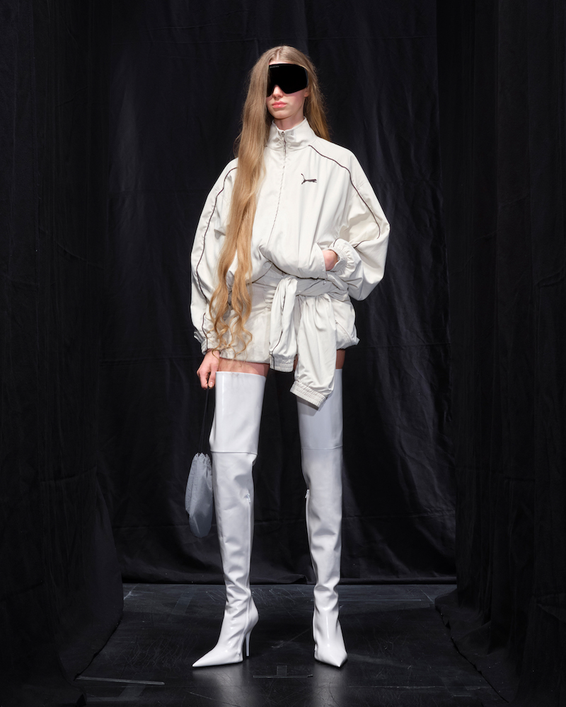 BALENCIAGA WINTER 25 LOOK 47 LIZ