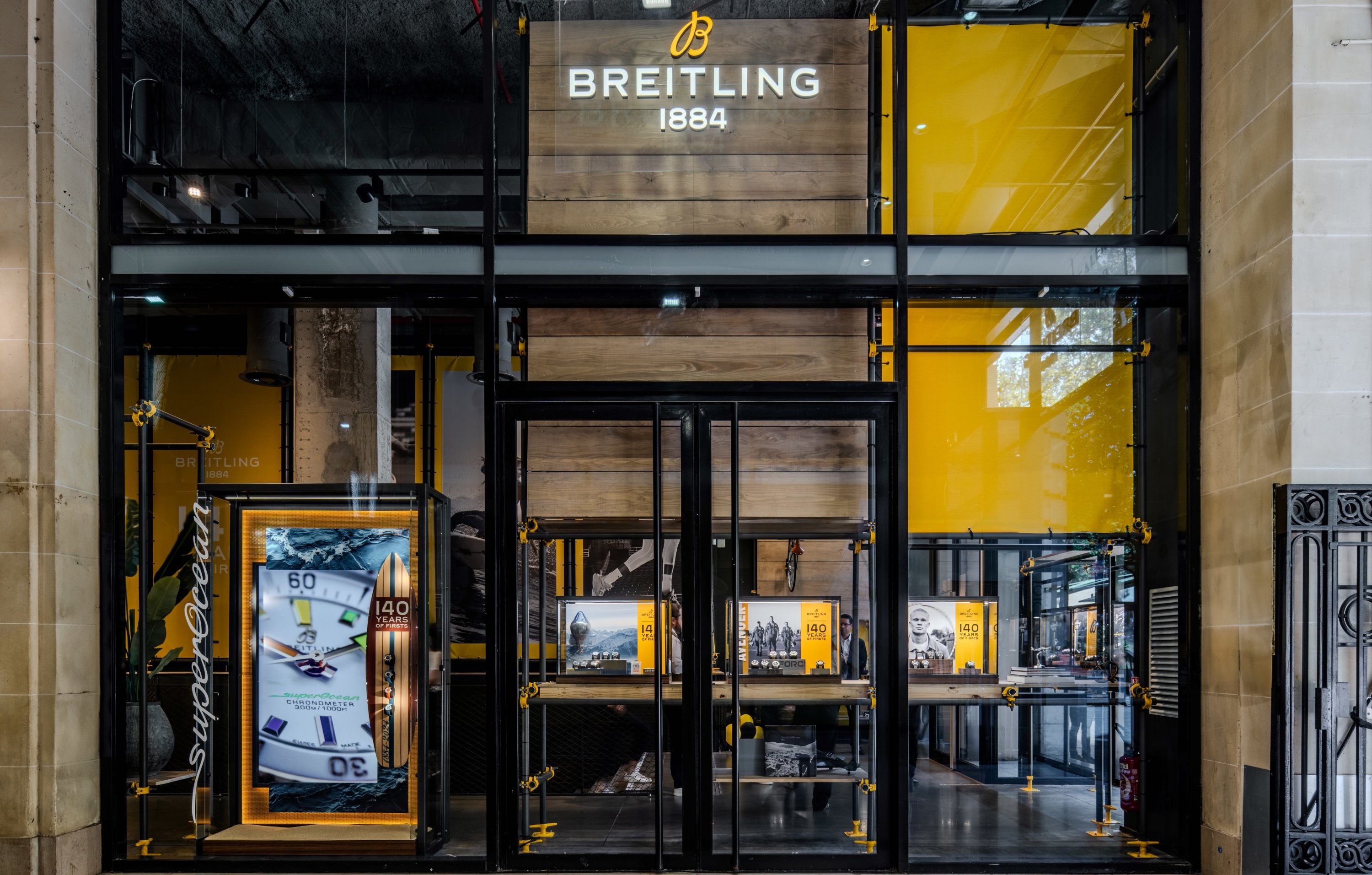 Breitling Pop up Champs Elysees France