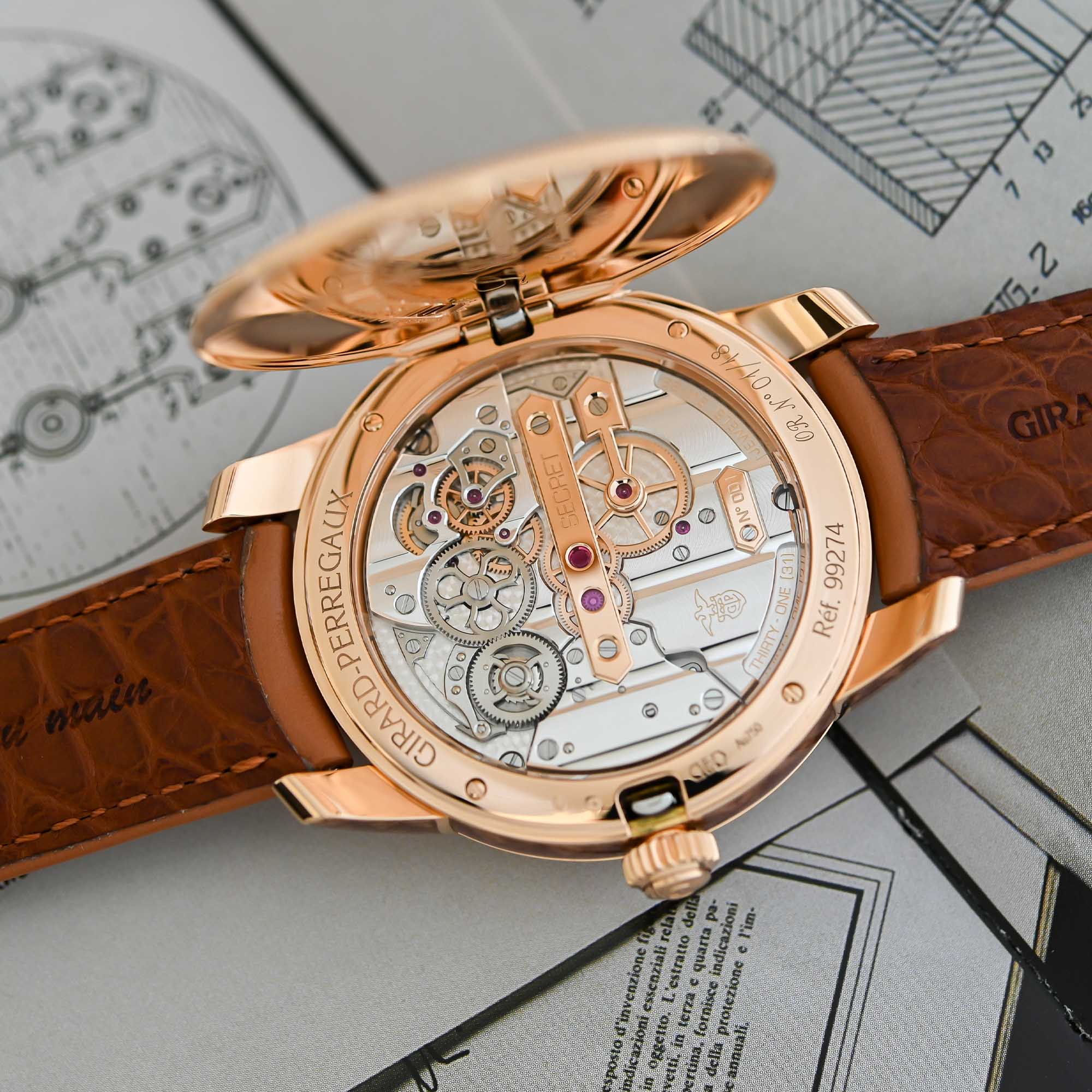 Girard Perregaux La Esmeralda Tourbillon A Secret Eternity Edition hands on 3