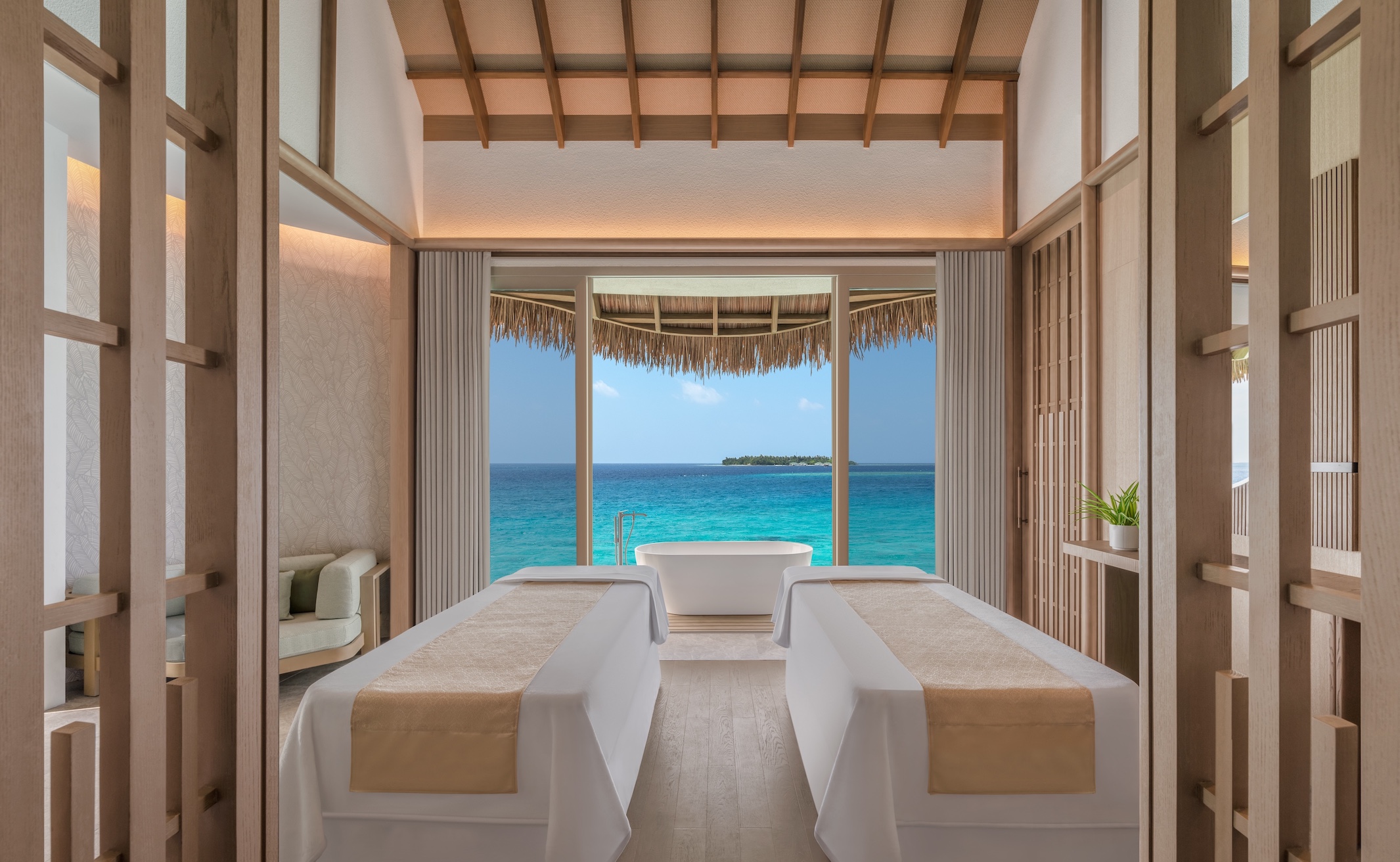 JW Marriott Kaafu Atoll Island Resort Spa by JW Spa room