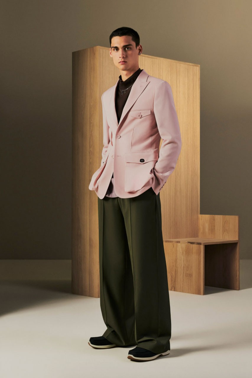 Kim Jones Unveils Sporty Dior Mens Resort 2022 Collection 15