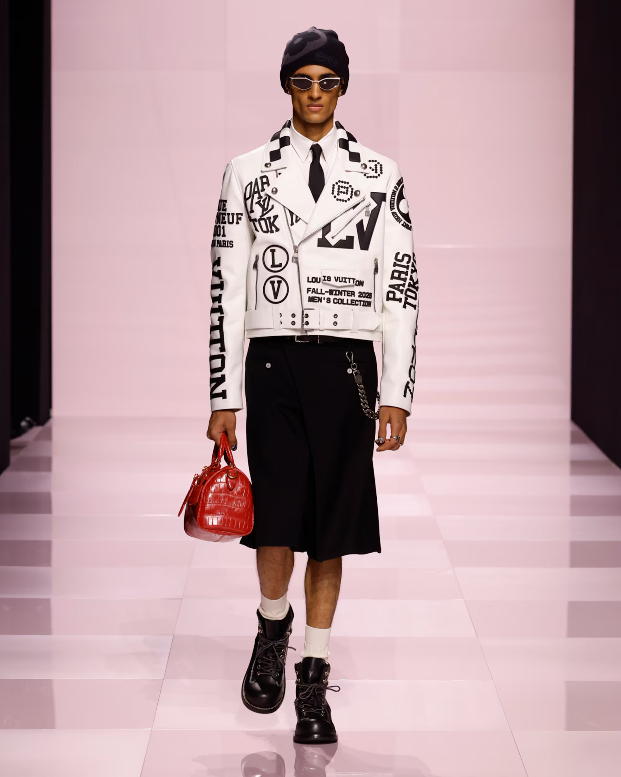 MEN FW25 SHOW LOOK LVCOM 1600x2000 DII 70