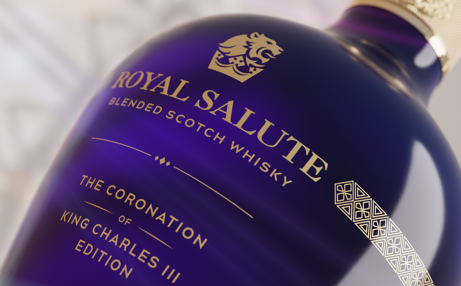 ROYAL SALUTE THE CORONATION OF KING CHARLES III EDITION Beauty shot bottle close up 16x9 1