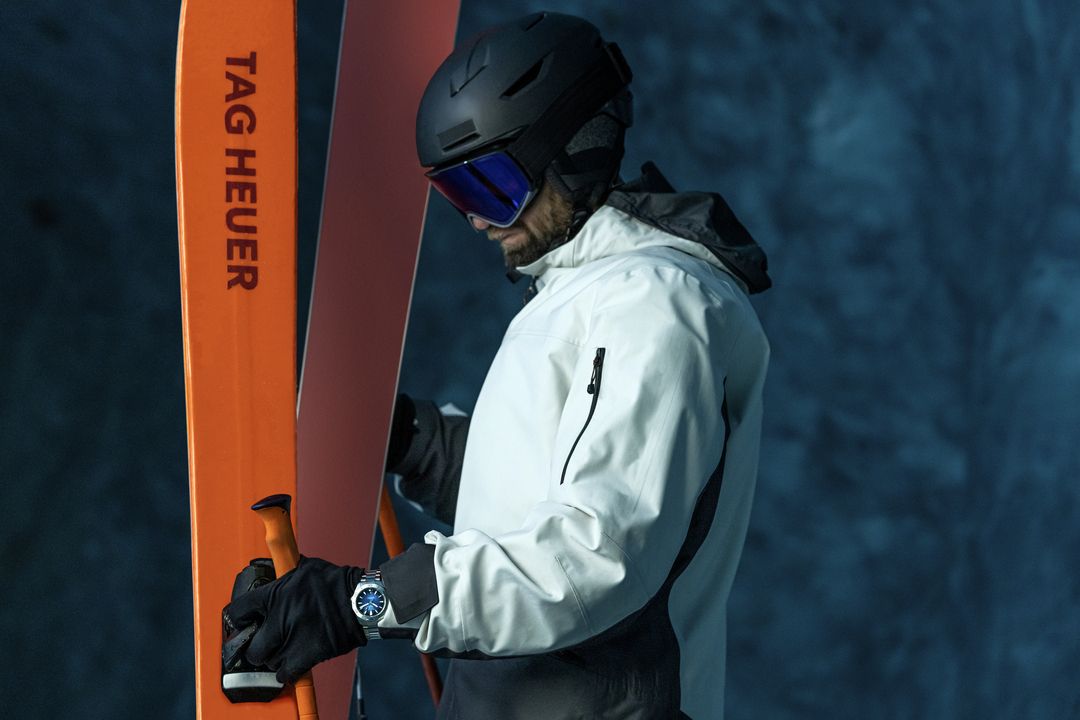 WBP2111.BA0627 Lifestyle Ice Skiing full frame RGB 009
