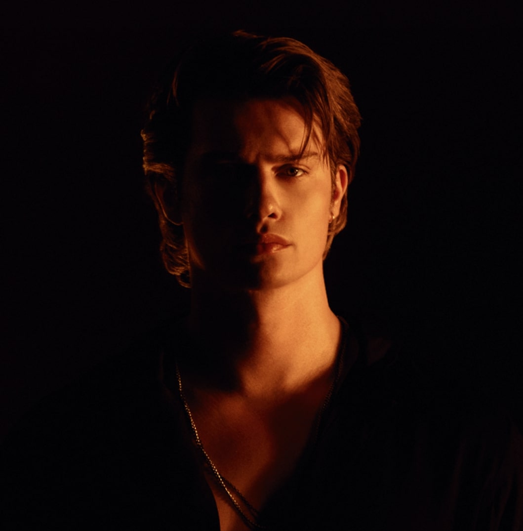 Николас Голицын Armani Beauty Nicholas Galitzine 4