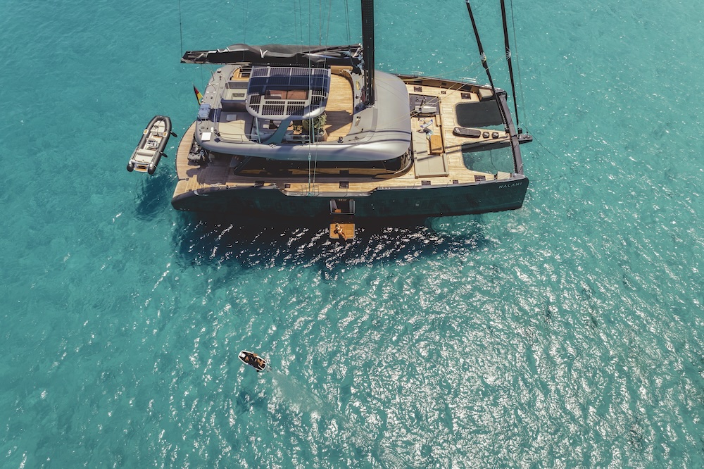 Пэрис Хилтон суперяхта Sunreef 80 Nalani5